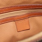 Foto 19 di 24