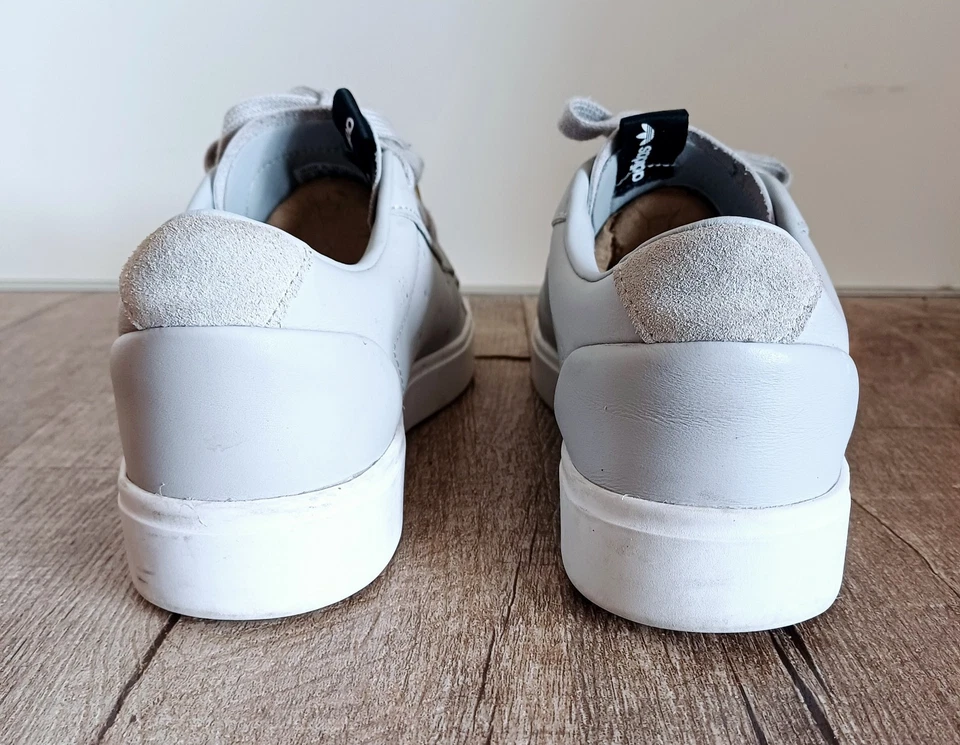 Sneaker Adidas Sleek Grey/Gold, Gr. 6,5/40, G27353, Top Zustand - Bild 4 von 4