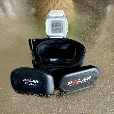 Polar Fitnessuhr FT60 mit Herzfrequenzmessung und Zubehör - Bild 1 von 4