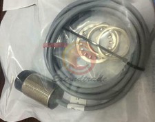ONE BALLUFF BES 516-217-E4-E-PU-03 Proximity Switch New