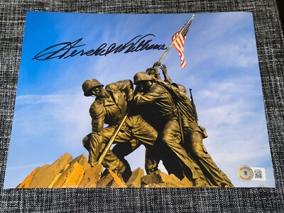 HERSHEL WILLIAMS SIGNED AUTO 8X10 PHOTO MEDAL OF HONOR IWO JIMA BECKETT BAS COA