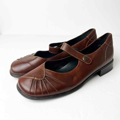NWOB SZ 41 Rieker Brown Mary Jane Shows