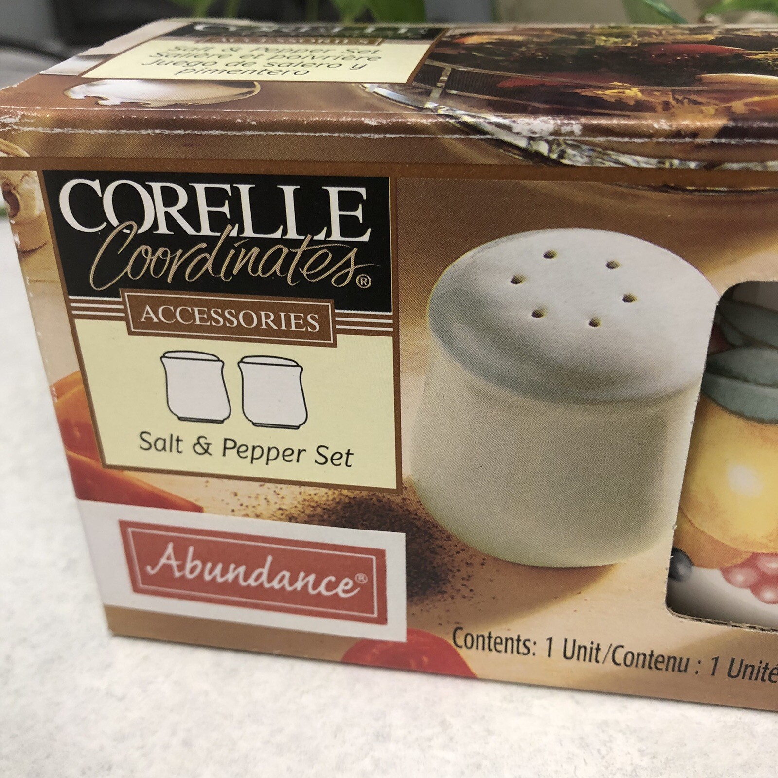 Corelle Coordinates Salt & Pepper Shakers Set 1997 Abundance Pattern