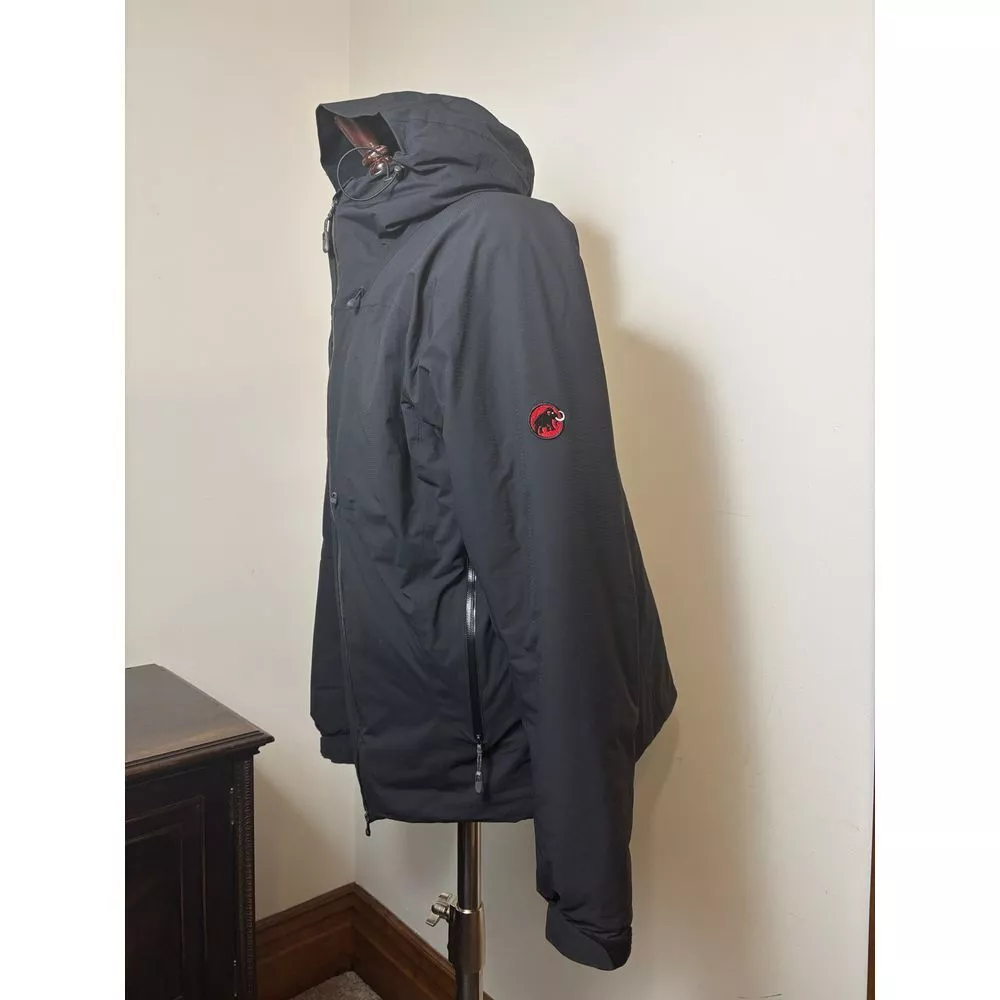 mammut waterproof hooded technical outdoor hiking mountaineering jacket
