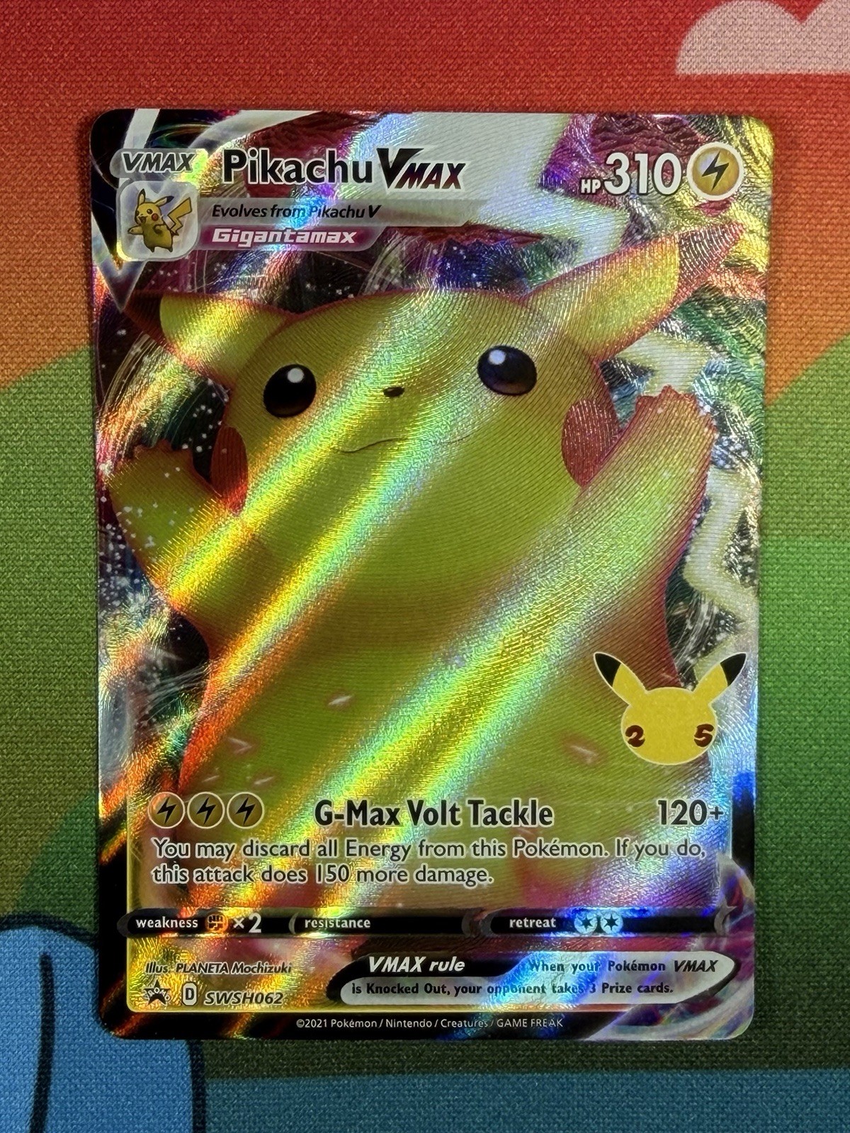 Pikachu VMAX SWSH062 Full Art PROMO Celebrations 25th Anniversary Pokemon Card