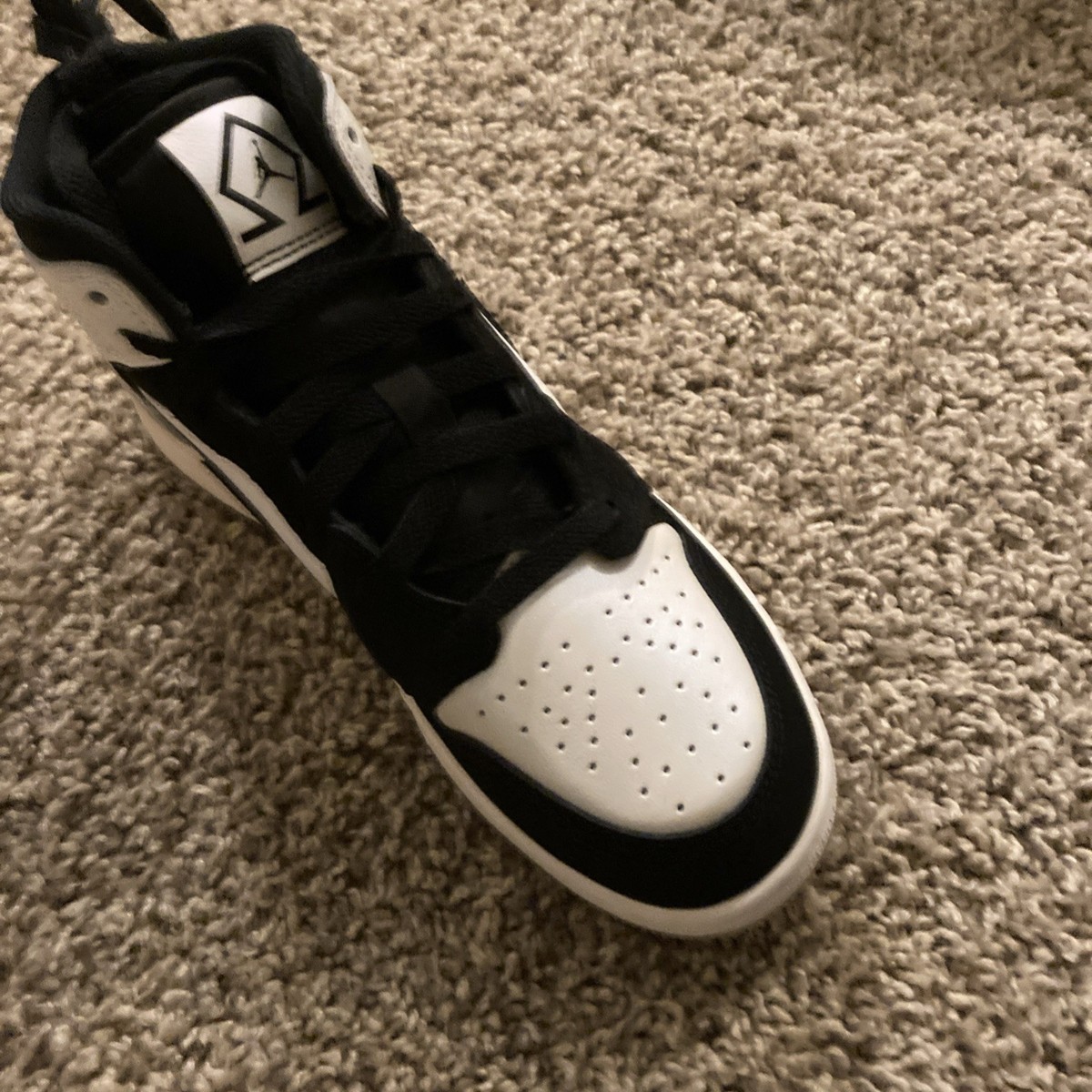 Size 11 - Air Jordan 1 Mid SE Diamond Black White Iridescent 