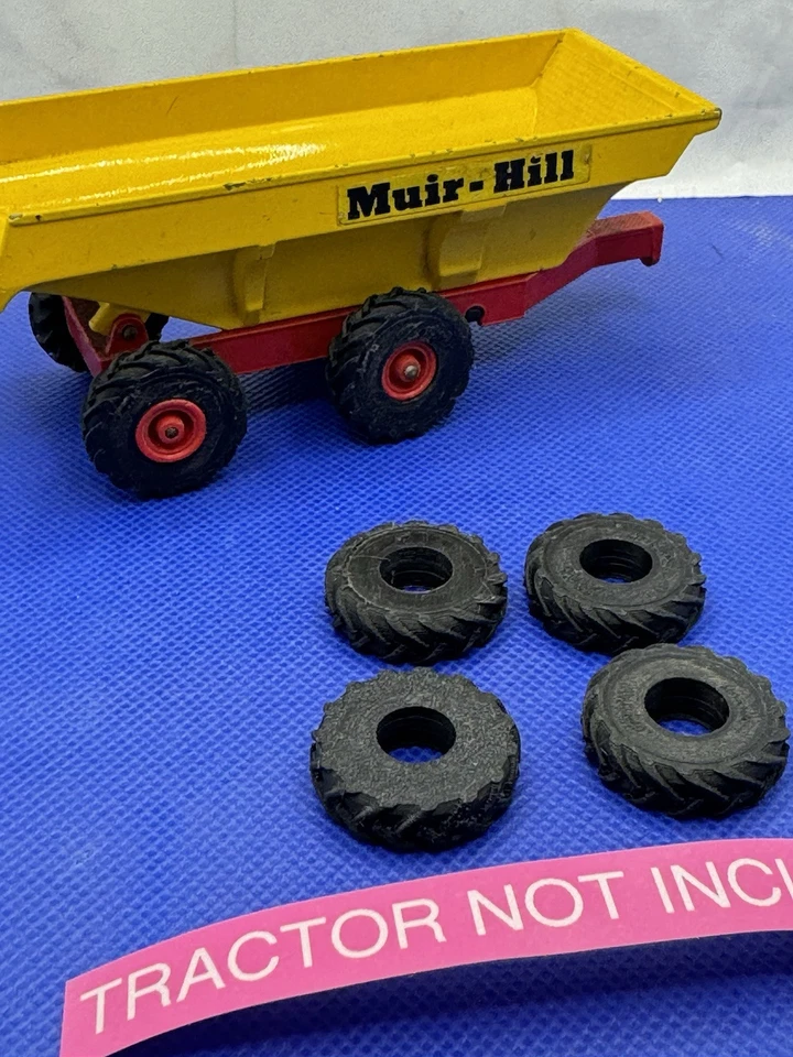 1 set of 4 tires to fit Matchbox King Size K  5 c Muir Hill Trailer - Image 2 of 4
