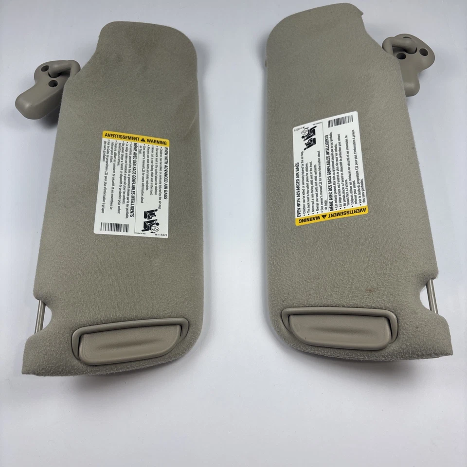 03-07 Chevy GMC Silverado Sierra Tahoe Suburban Yukon Juego de parasol OEM Foto 3 de 4