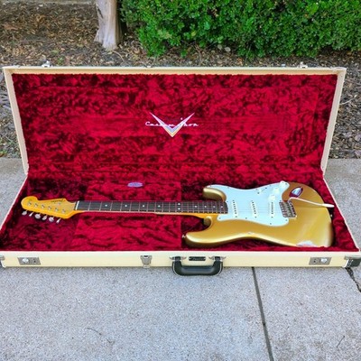 Fender CS Ltd Edition 1963 Stratocaster Journeyman Relic Aged Aztec GD
