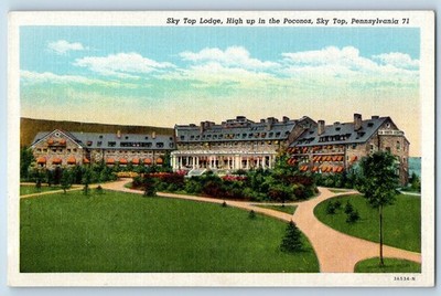 c1940 Poconos Pennsylvania PA Vintage Postcard  Sky Top Lodge High Up Building