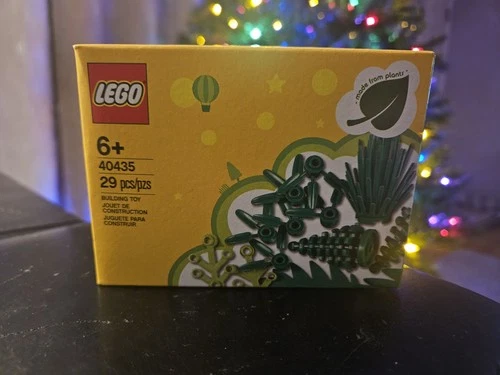 LEGO Green Plants Set 40435 Brand New Sealed - Made With Plants