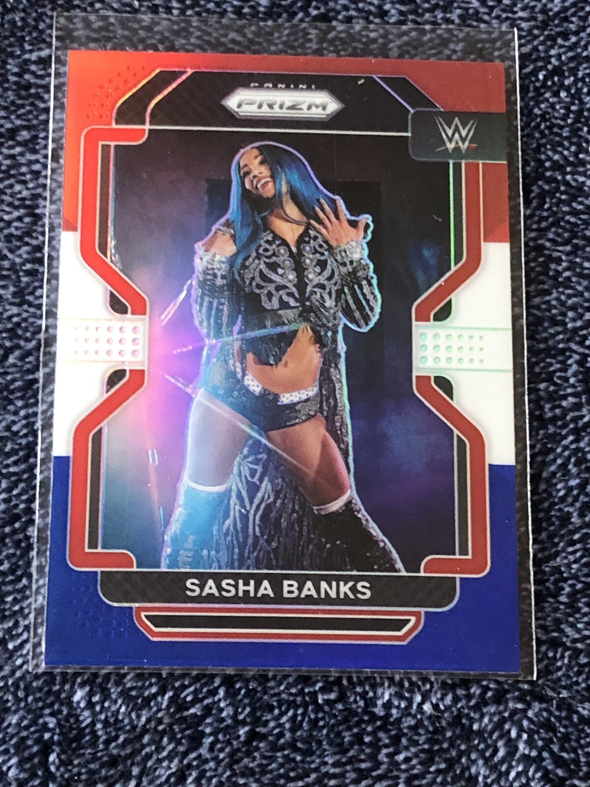 2022 Panini Prizm WWE Sasha Banks Smack Down Red White Blue Prizm #102 The Boss