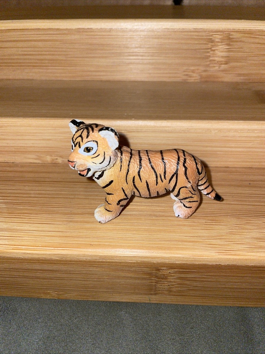 Bengal Tiger Cub Baby Animal Toy Figure 2006