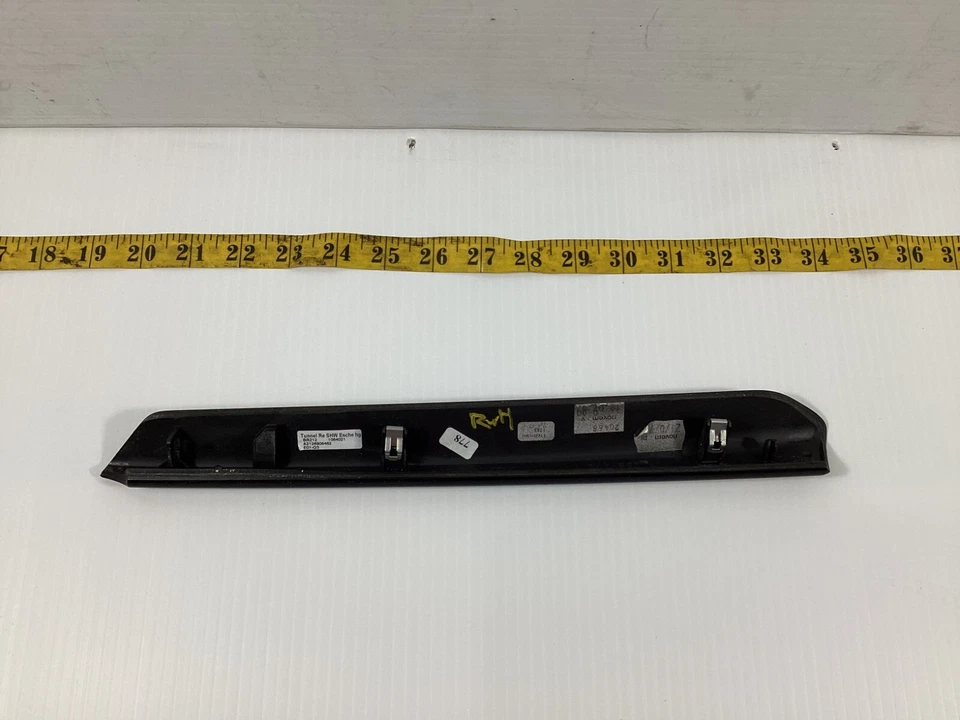 2010-2016 Mercedes-Benz E350 E550 Right Side Center Console Trim Strip OEM . - Image 2 of 4