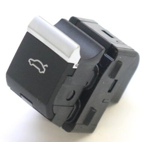 Audi Q5 FY 80A S-Line Drucktaster elektrische Klappenschlossbetätigung 4M0959831