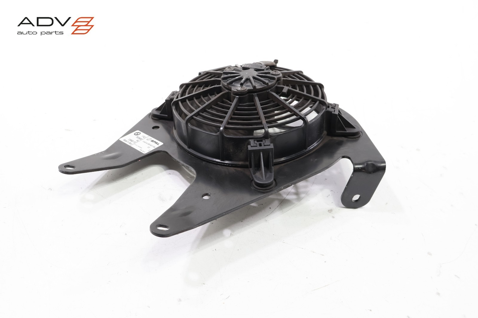 2014 - 2020 BMW i8 I12 ENGINE COOLING RADIATOR FAN MOTOR W/ BLADE OEM