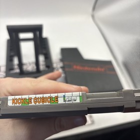 Kickle Cubicle Nintendo NES Game Cartridge W/ oem Dust Sleeve TESTED