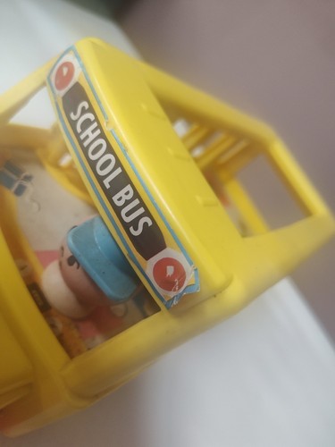 Vintage 1965 Fisher Price Little People Yellow School Bus Pull Toy No Figures - Picture 10 of 16