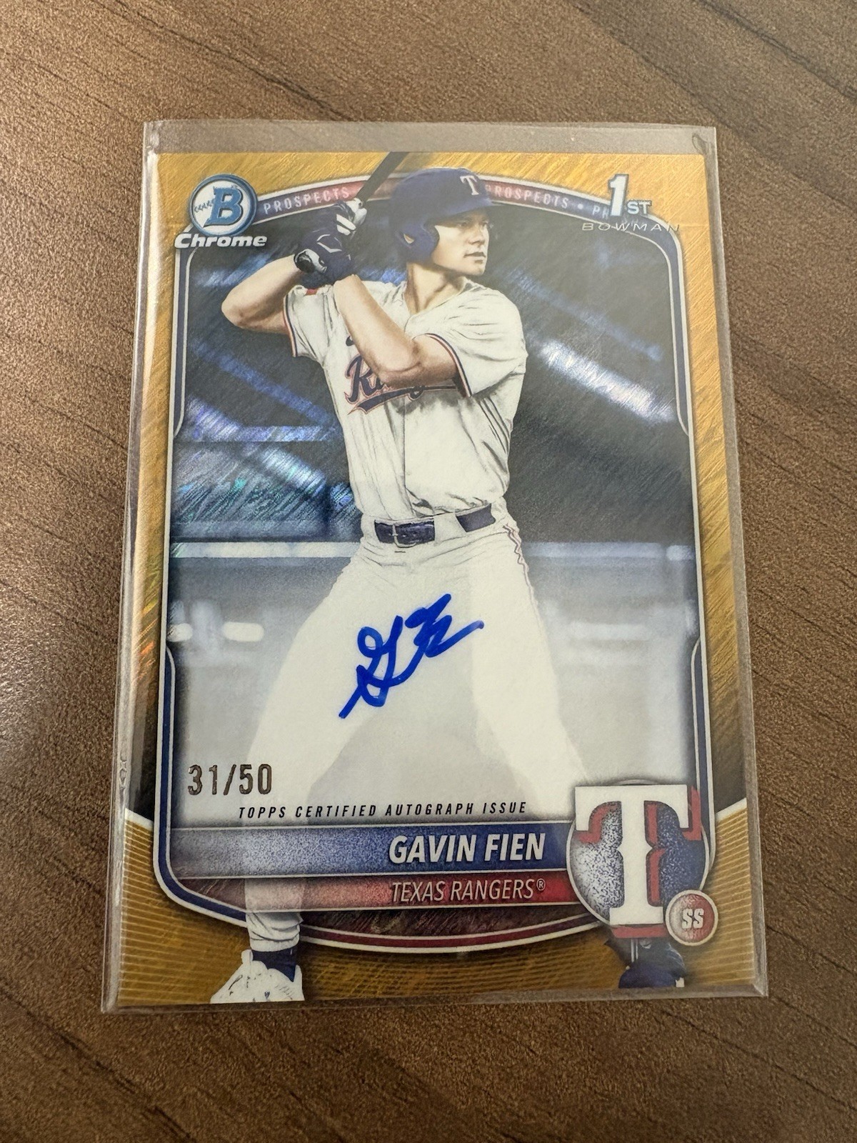 2025 Bowman Chrome Draft Gavin Fien Gold Shimmer 1st Auto #/50