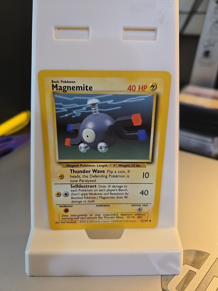 Pokemon Card - Magnemite 1st Edition Base Set 53/102 Original