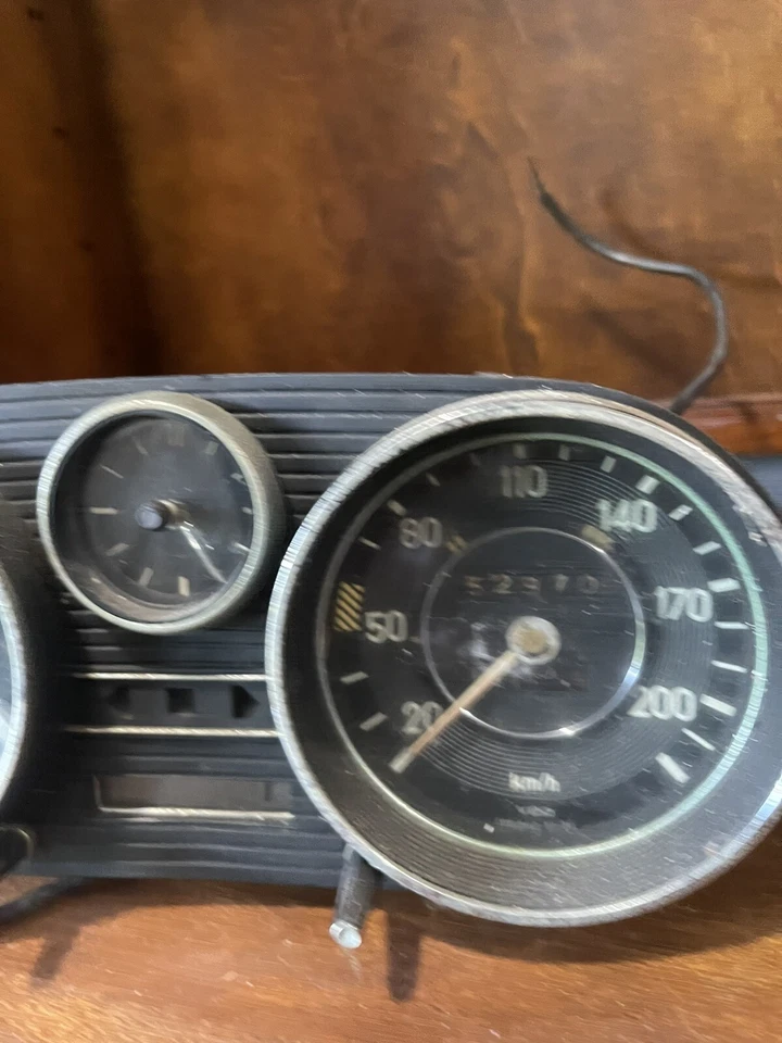 Velocímetro Mercedes Benz w108 w109 w114 w115 60’s 70’s Cluster Foto 4 de 4