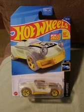 Hot Wheels - Lightning Bug - X-Raycers Series - HTF - New 2022