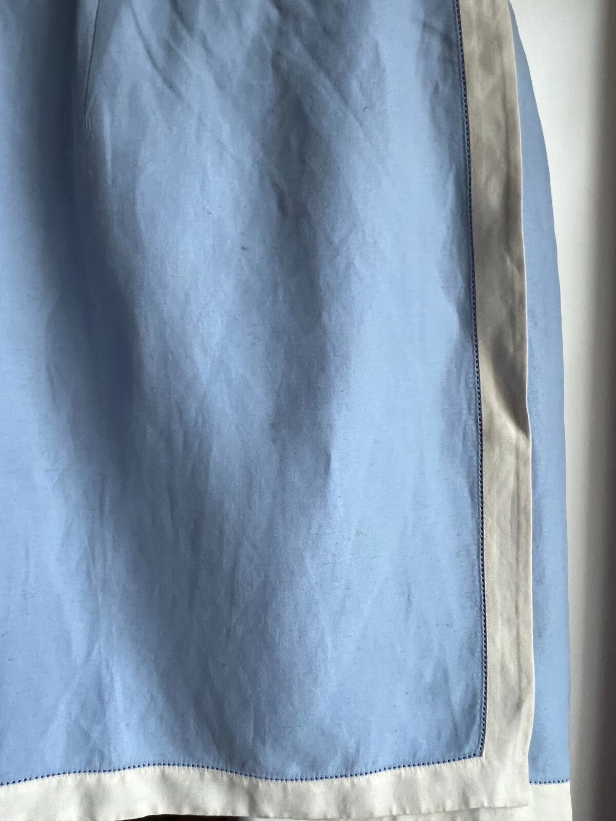 LAUREN RALPH LAUREN LIGHT BLUE WITH WHITE TRIM MINI WRAP SKIRT Size 8