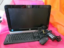 HP 19-2113W @ 2.41GHz 8G RAM, 500G HDD, 19.5in All-in-One PC, Linux, w/ Keyboard