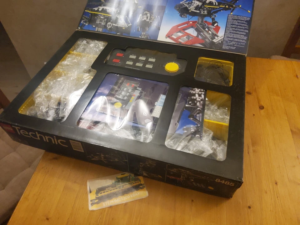 LEGO Technic 8485 Control Centre / Control II, photo 2 sur 5