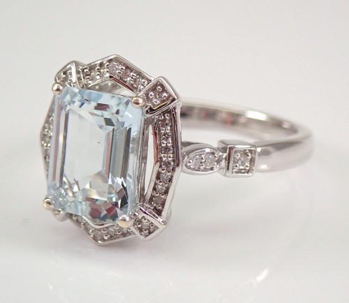 14K White Gold Diamond and Emerald Cut Aquamarine Halo Engagement Ring Size 7 - Picture 6 of 7