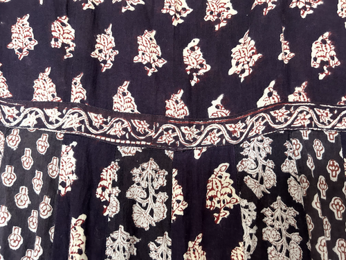 EAST ARISAN with ANOKHI Dress 10 Purple Hand Block Printed Round Neckline - Picture 22 of 24