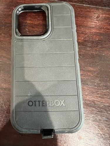 Otterbox Defender Protective Rugged Case for iPhone 15 PRO, Screenless - Black - 第 2/5 張圖片