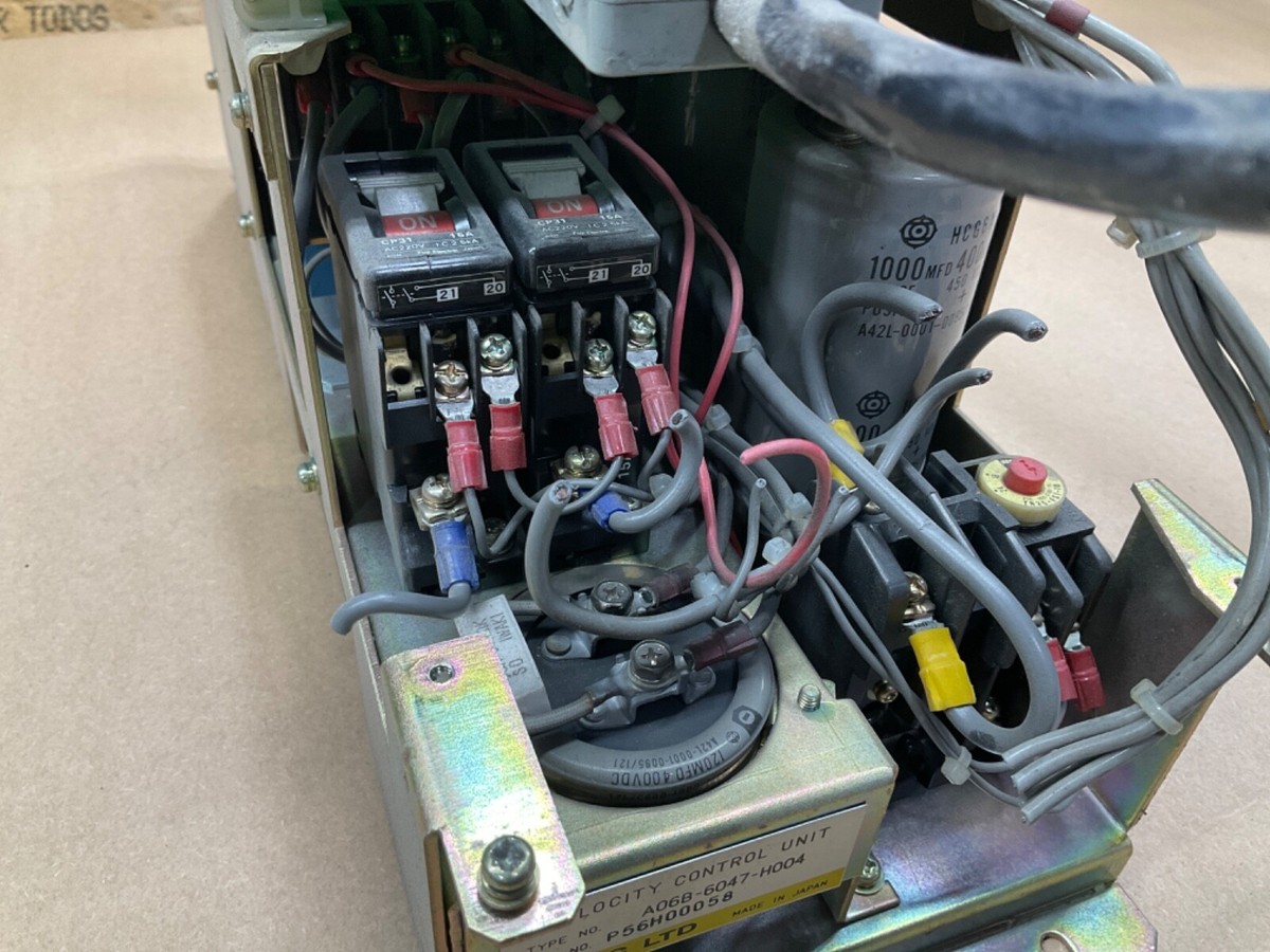 FANUC VELOCITY CONTROL UNIT A06B-6047-H004 / A20B-0009-0320/11D