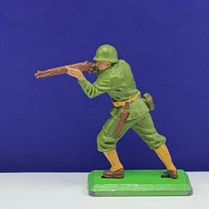 britains deetail toy soldiers