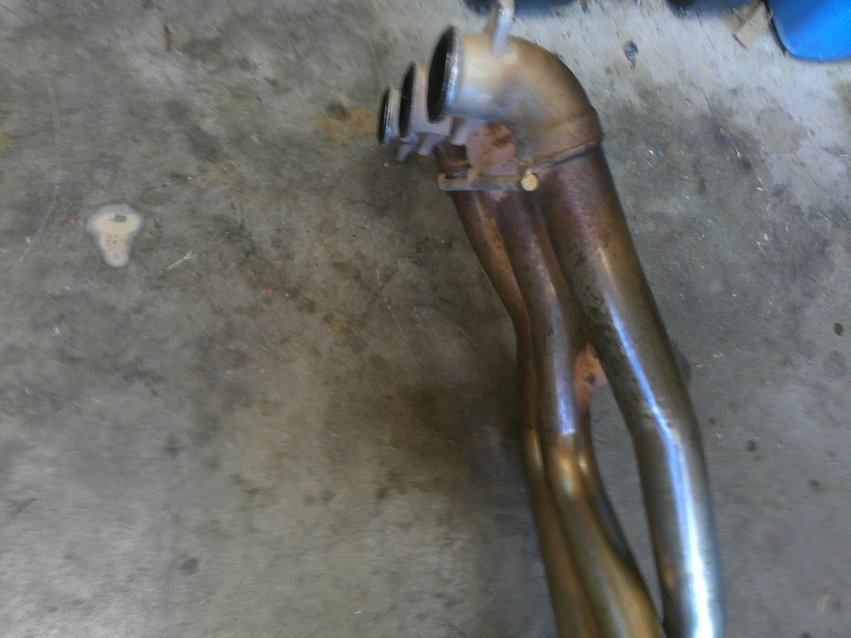 1999-2001 Triumph Speed Triple 955i sistema de exaustão completo de fábrica OEM - Imagem 4 de 4