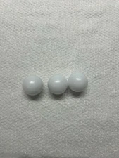 3 Ping Pong Balls