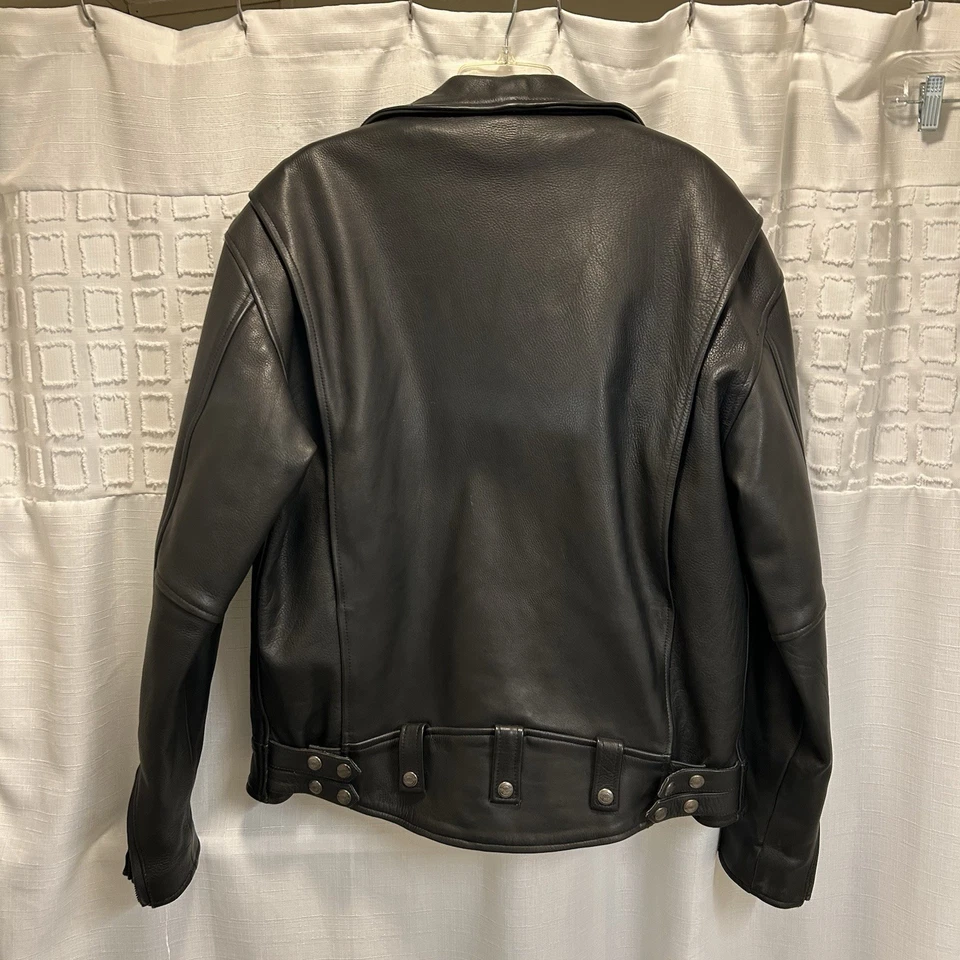 Milwaukee Men's Leather Motorcycle Jacket Size Large With Liner & Tags - Image 2 of 4