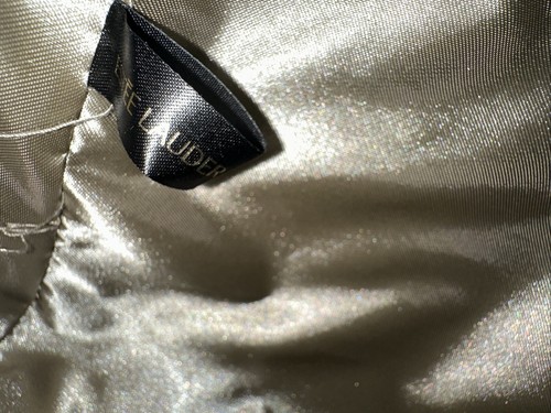 Black Estée Lauder Makeup Bag/Clutch with Logo in Gold Color & Zipper Brand New - Picture 4 of 6