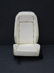 Original VW Golf 8 5H Fahrersitz Sitzgestell Polster Manuell