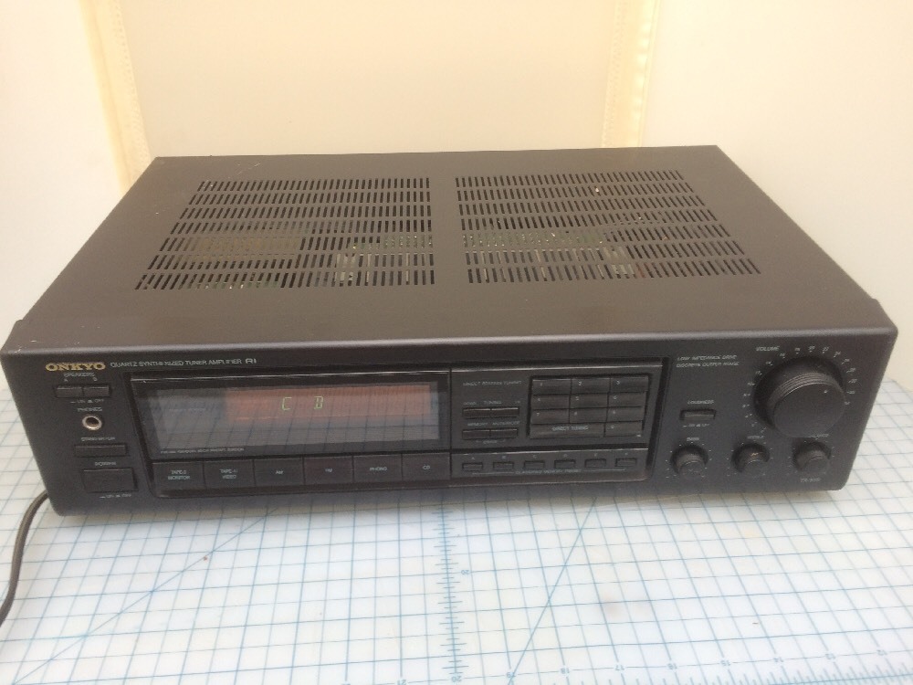 ONKYO TX 910 STEREO RECEIVER 45 WATTS X 2 CHANNELS QUARTZ