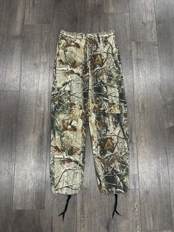 RealTree Men's Vintage Camo Real Tree Brush Pants Size 28-30s - Image 2 of 4