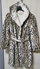 BRAND NEW GORGEOUS BOUX AVENUE FLUFFY LEOPARD PRINT DRESSING GOWN SIZE M 10 12