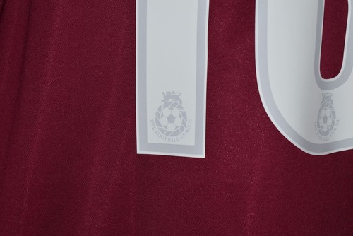 West Ham United 2004-2005 home retro shirt Reebok in size M with Sergiy Rebrov - Picture 10 of 10