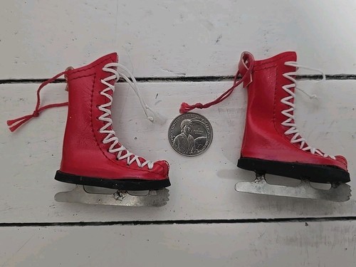 Vintage Miniature Christmas Theme Winter Clothing/Ornaments, Decor, Doll House - Afbeelding 5 van 17