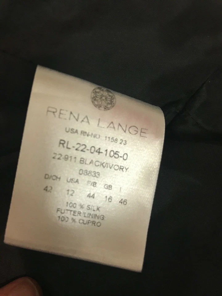 Chaqueta Rena Lange Negra/Marfil Seda Flecos $2000 Talla 12 Foto 4 de 4