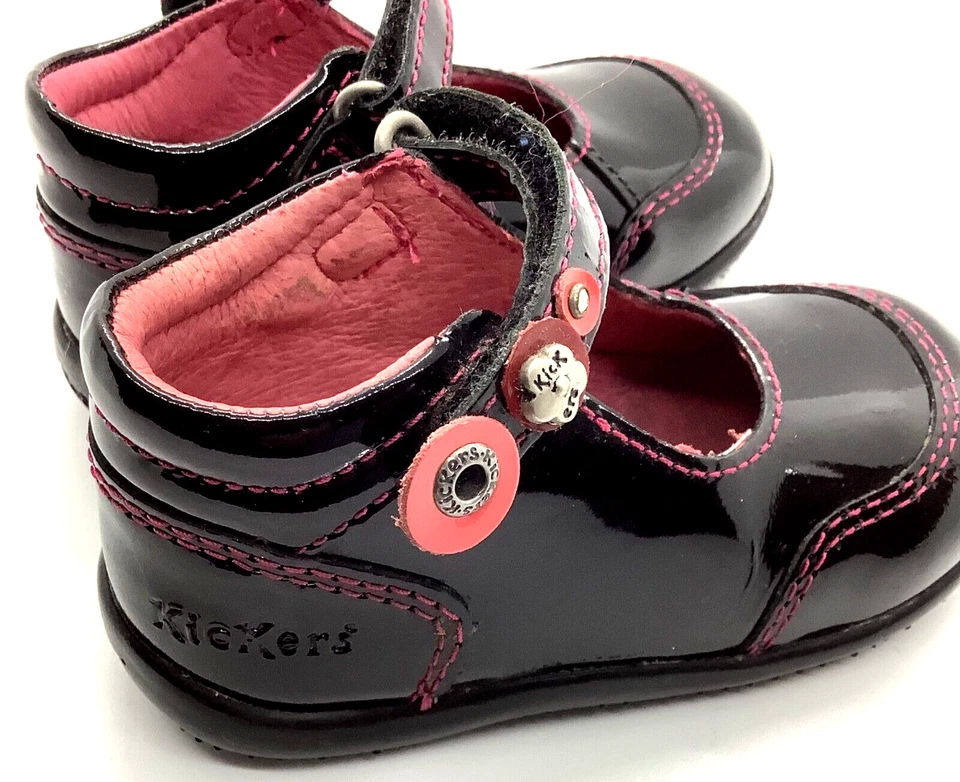 Kickers baby Black Patent Leather Mary Jane USA 5 EURO 20 - Image 3 of 4