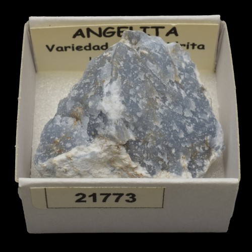 ANGELITA variedad de Anhidrita (Lima, Peru) #21773 / Angelite