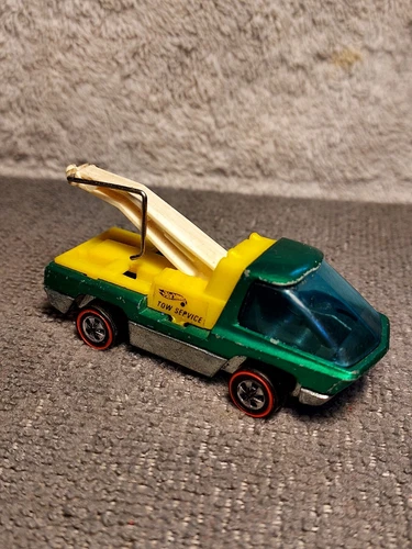 Vintage 1970 Hot Wheel Redline Heavyweights Green Tow Truck Wrecker Hong Kong
