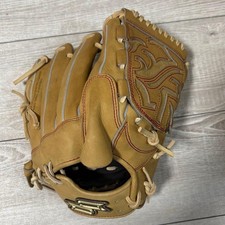 General Soft Glove SSK Pitcher