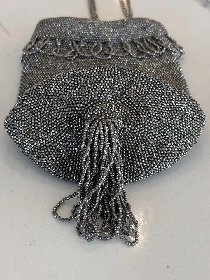 Cartera antigua Art Deco vintage con cuentas de acero tallado, impresionante estilo genuino raro Foto 4 de 4